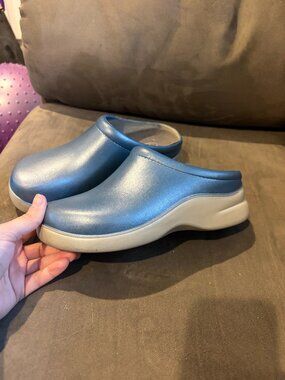 Klogs blue metallic casual comfort clog shoes